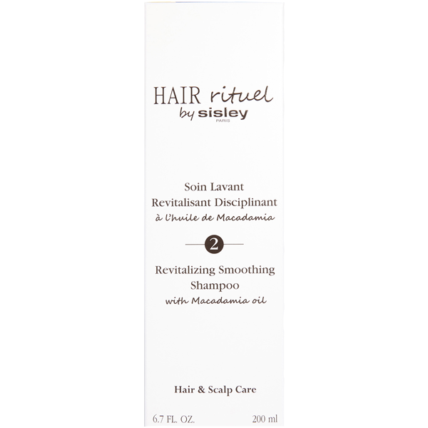 Revitalizing Smoothing Shampoo with Macadamia oil