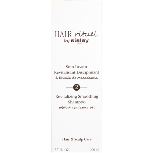 Revitalizing Smoothing Shampoo with Macadamia oil