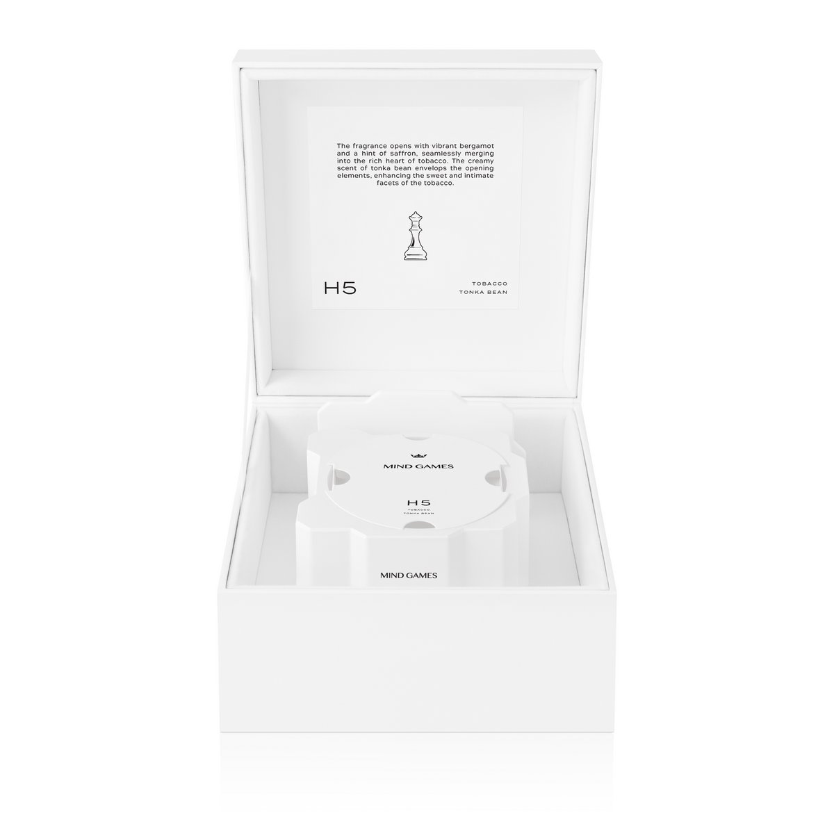 H5 Tobacco Tonka Bean Candle